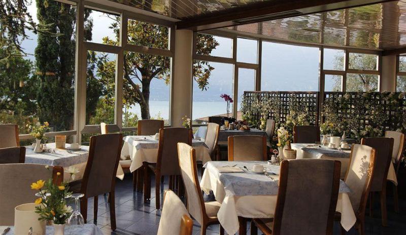Aria Life Hotel Limone sul Garda Exterior photo